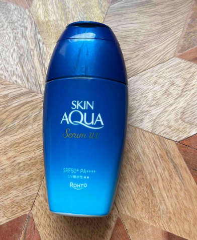 Skin Aqua Hyaluronic Serum UV SPF 50+ PA++++